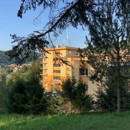 Отель Korona Sanatorium Uzdrowiskowe Мушина Экстерьер фото